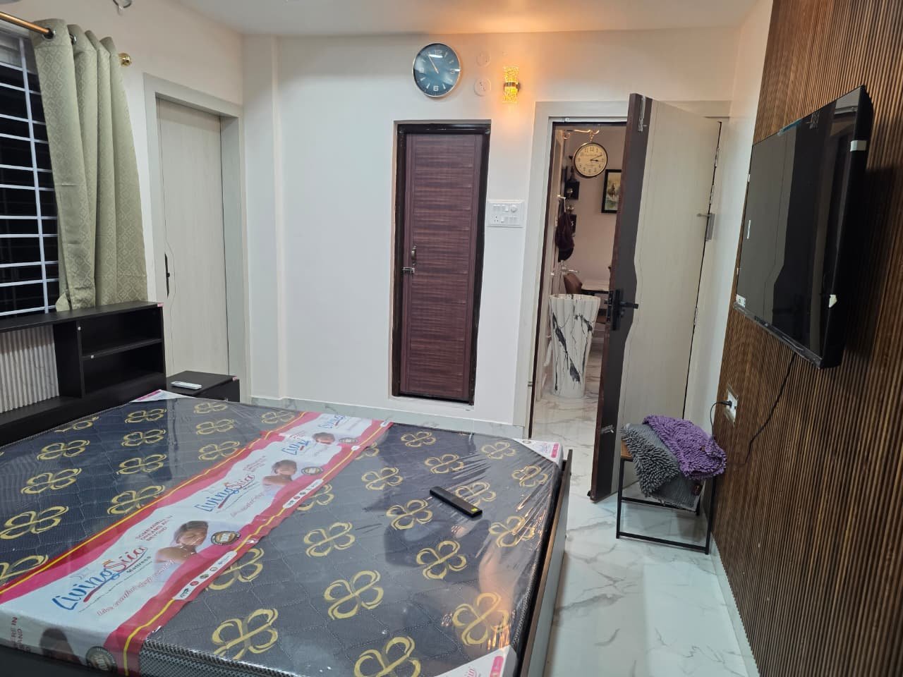 Cozy Suite and Clean Passage